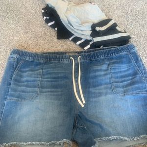 Never worn Torrid brand jean shirts.